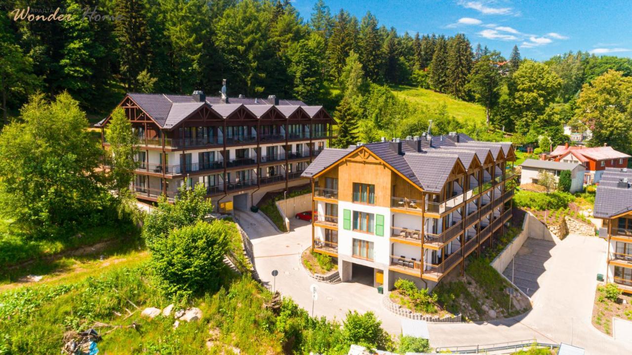 Wonder Home - Apartamenty Karpatia Resort Tuz Przy Stoku I Blisko Szlakow Turystycznych คาร์ปัตซ์ ภายนอก รูปภาพ