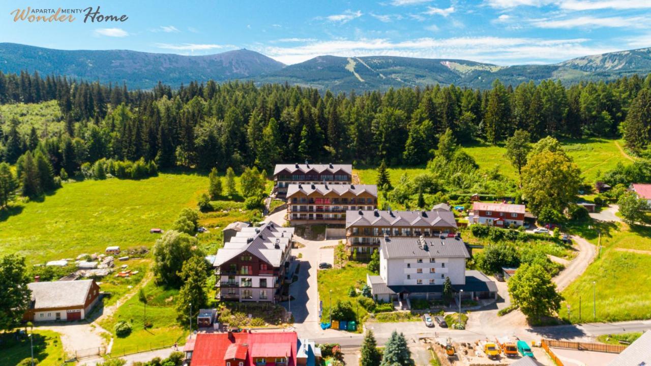 Wonder Home - Apartamenty Karpatia Resort Tuz Przy Stoku I Blisko Szlakow Turystycznych คาร์ปัตซ์ ภายนอก รูปภาพ